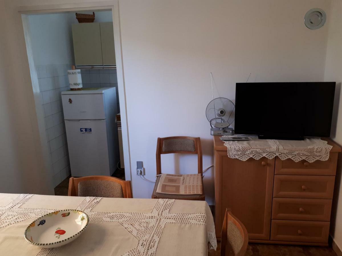 Apartman Ivan Apartamento Pula Exterior foto